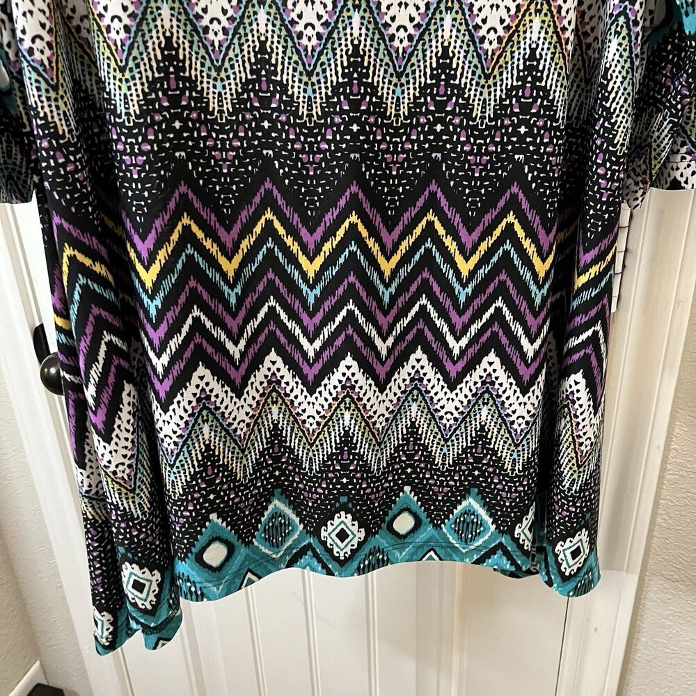 Nicole Marie Blue Teal Black Chevron Geometric Shark Bite Hem Top Womens Size XL - Picture 3 of 13